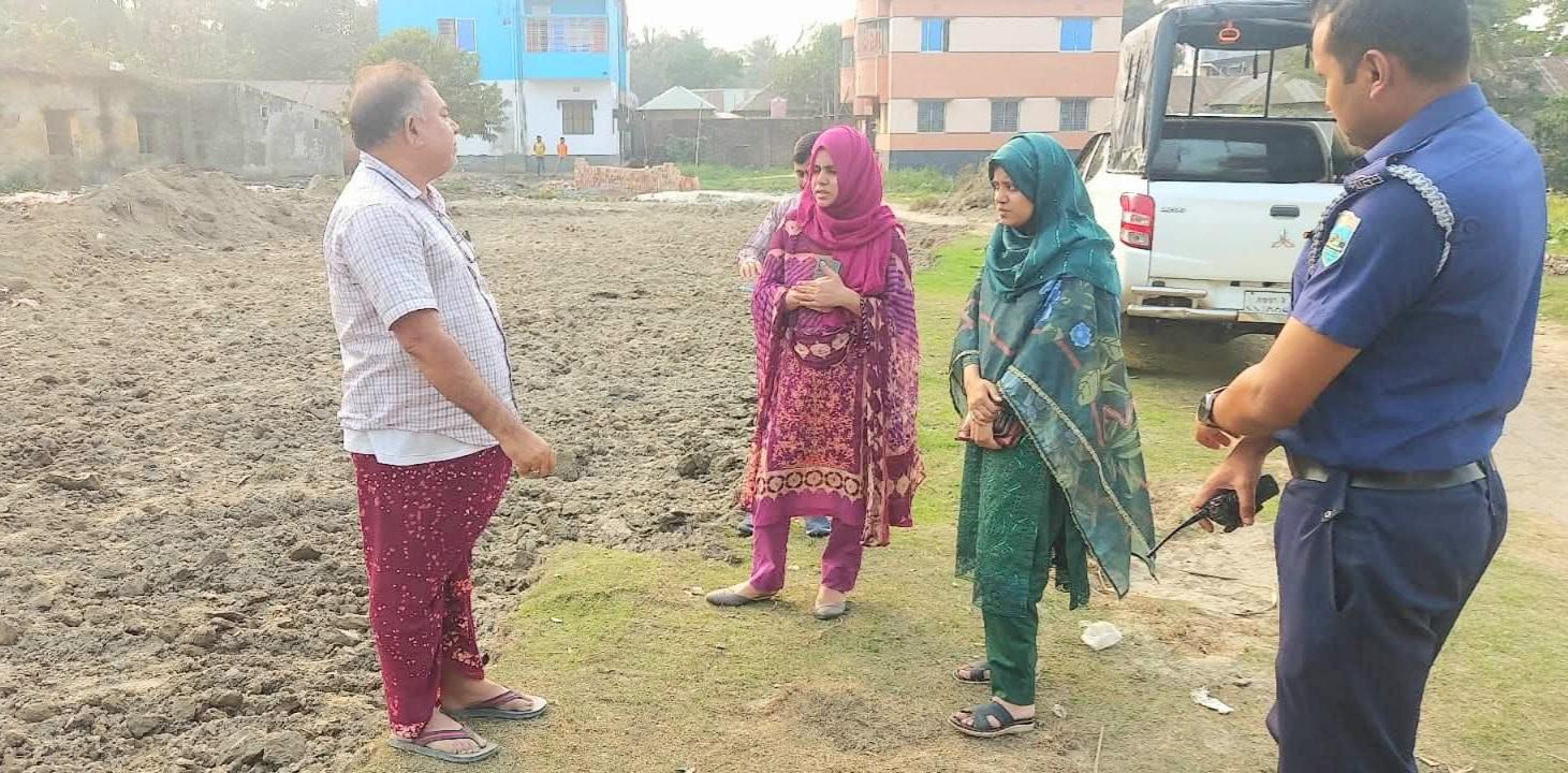 আদমদীঘিতে পাটক্রয় কেন্দ্রের জমির মাটি কাটায় ৫০ হাজার টাকা জরিমানা